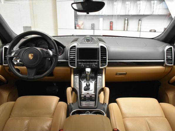 Porsche Cayenne II (958) с пробегом 2013 года, цена 2 990 000 рублей, 135000 км, внедорожник, Автокод Объявления