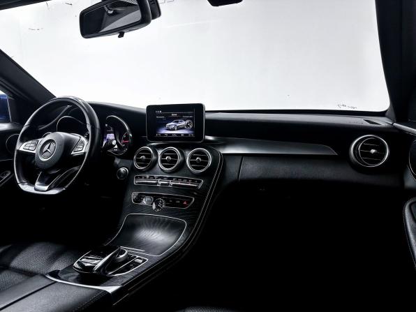 Mercedes-Benz C-Класс IV (W205) с пробегом 2017 года, цена 2 499 000 рублей, 156016 км, седан, Автокод Объявления