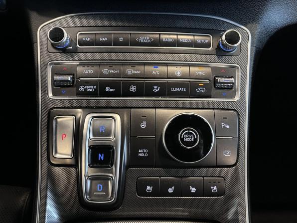 Hyundai Santa Fe IV Рестайлинг с пробегом 2021 года, цена 3 650 000 рублей, 87600 км, внедорожник, Автокод Объявления
