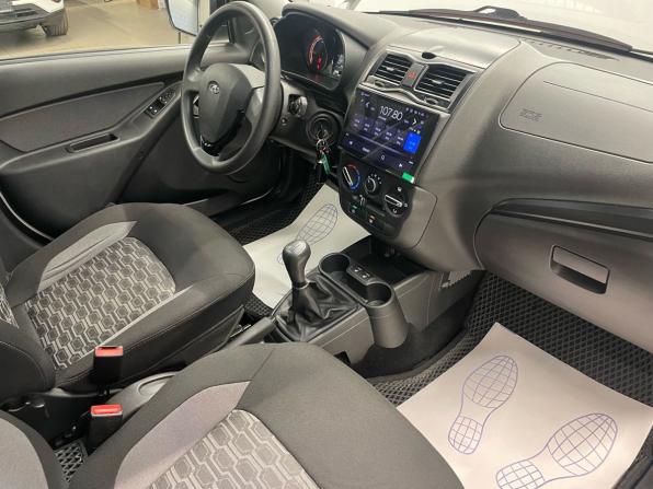 Lada (ВАЗ) Granta I Рестайлинг с пробегом 2022 года, цена 870 000 рублей, 55600 км, универсал, Автокод Объявления