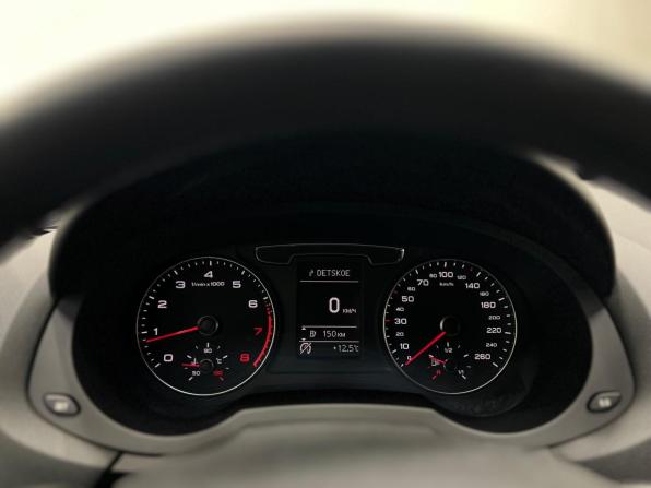 Audi Q3 I (8U) Рестайлинг с пробегом 2015 года, цена 1 799 000 рублей, 225000 км, внедорожник, Автокод Объявления