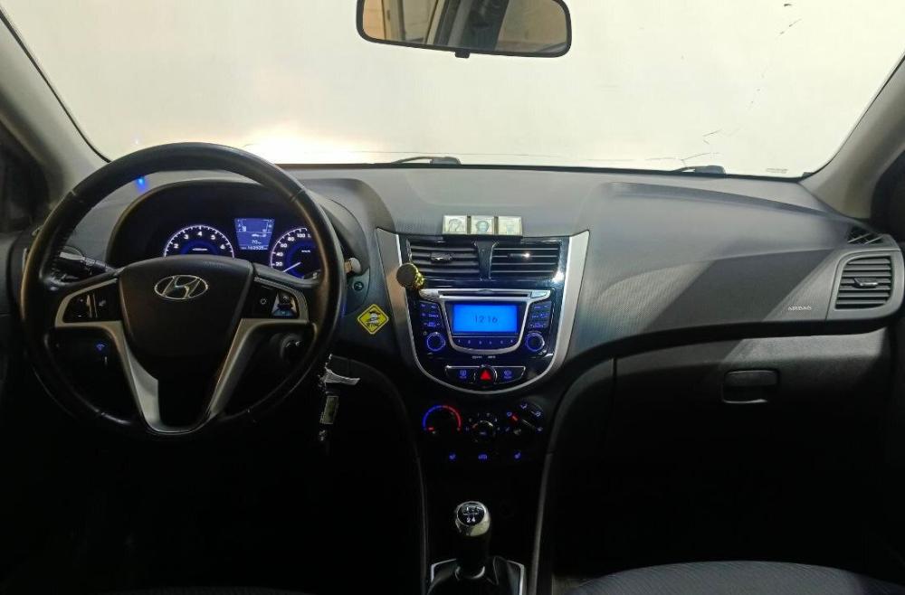 Hyundai Solaris I Санкт-Петербург  - изображение 10