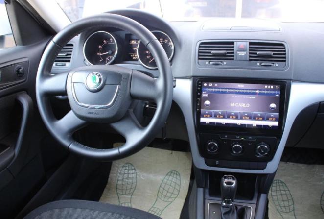 Skoda Yeti I Рестайлинг с пробегом 2013 года, цена 1 000 000 рублей, 252434 км, внедорожник, Автокод Объявления