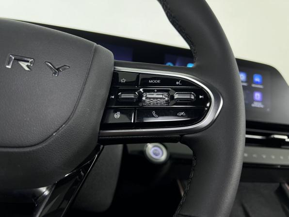 Omoda C5 I с пробегом 2023 года, цена 1 700 000 рублей, 101000 км, внедорожник, Автокод Объявления