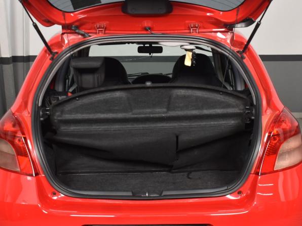 Toyota Yaris II с пробегом 2008 года, цена 564 995 рублей, 433204 км, хэтчбек, Автокод Объявления