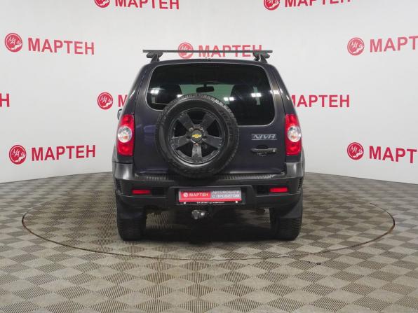 Chevrolet Niva I Рестайлинг с пробегом 2017 года, цена 725 000 рублей, 130584 км, внедорожник, Автокод Объявления
