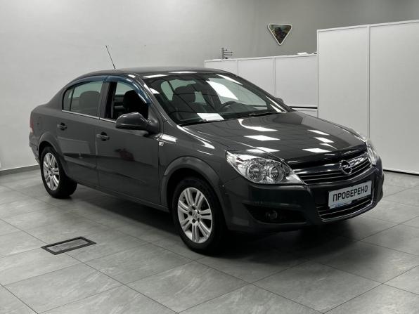 Opel Astra H Рестайлинг с пробегом 2011 года, цена 699 000 рублей, 122000 км, седан, Автокод Объявления