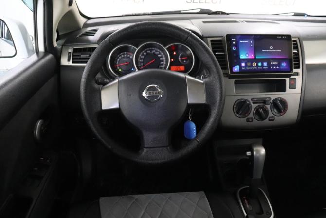 Nissan Tiida I Рестайлинг с пробегом 2011 года, цена 781 000 рублей, 111259 км, хэтчбек, Автокод Объявления