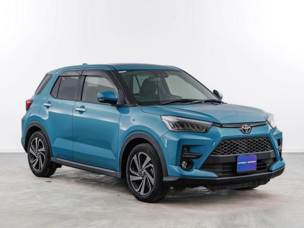 Toyota Raize I с пробегом 2020 года, цена 1 699 999 рублей, 53264 км, внедорожник, Автокод Объявления