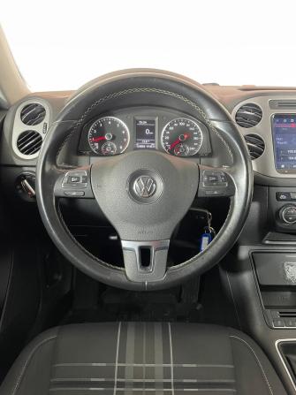 Volkswagen Tiguan I Рестайлинг с пробегом 2015 года, цена 1 478 000 рублей, 124858 км, внедорожник, Автокод Объявления