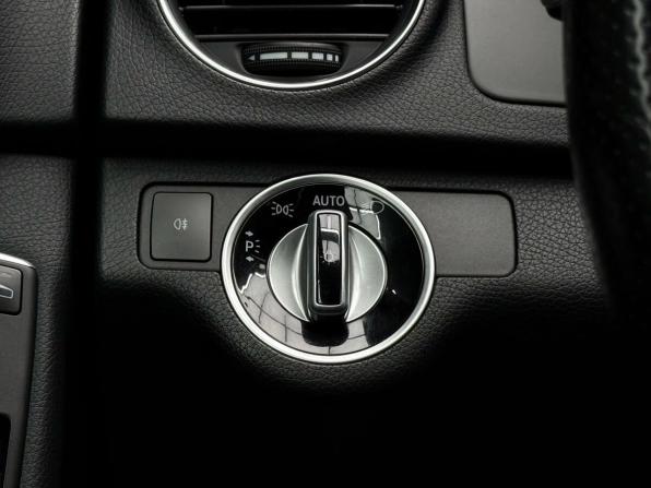 Mercedes-Benz C-Класс III (W204) Рестайлинг с пробегом 2012 года, цена 1 599 000 рублей, 181350 км, седан, Автокод Объявления
