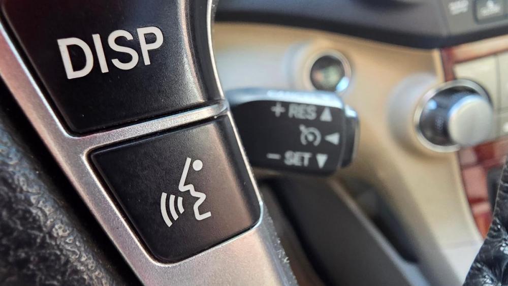 Toyota Highlander II (XU40) Рестайлинг Санкт-Петербург  - изображение 17