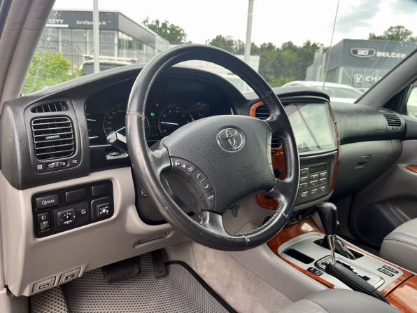 Toyota Land Cruiser 100 Series Рестайлинг 2 с пробегом 2006 года, цена 1 650 000 рублей, 510000 км, внедорожник, Автокод Объявления