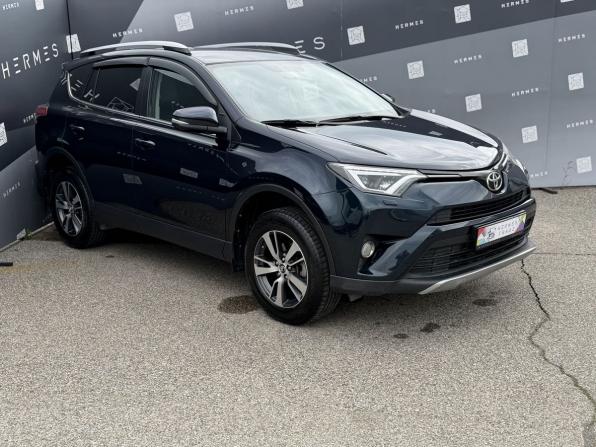 Toyota RAV4 IV (XA40) Рестайлинг с пробегом 2018 года, цена 2 299 000 рублей, 136722 км, внедорожник, Автокод Объявления