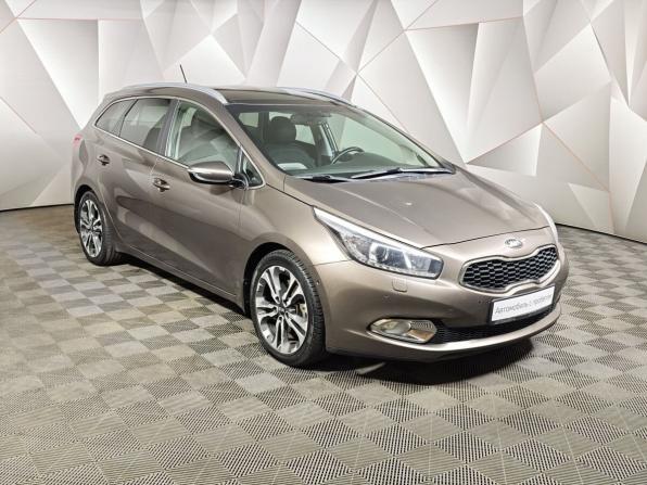 Kia Ceed II с пробегом 2015 года, цена 1 219 000 рублей, 150857 км, универсал, Автокод Объявления