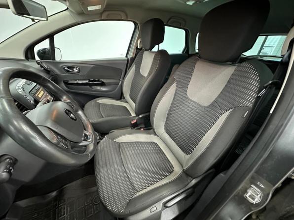 Renault Kaptur I с пробегом 2017 года, цена 1 194 000 рублей, 166000 км, внедорожник, Автокод Объявления