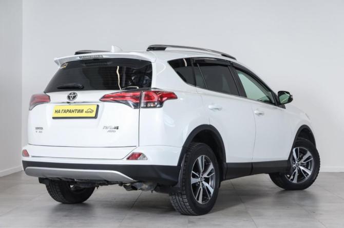 Toyota RAV4 IV (XA40) с пробегом 2018 года, цена 2 449 000 рублей, 6846 км, внедорожник, Автокод Объявления
