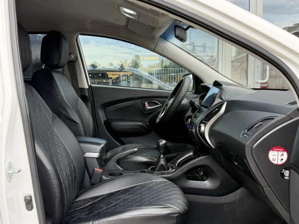Hyundai ix35 I Рестайлинг с пробегом 2013 года, цена 1 100 000 рублей, 172470 км, внедорожник, Автокод Объявления
