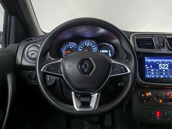 Renault Sandero II Рестайлинг с пробегом 2020 года, цена 929 000 рублей, 122060 км, хэтчбек, Автокод Объявления