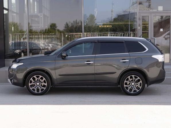 Mitsubishi Outlander III Рестайлинг с пробегом 2014 года, цена 1 900 000 рублей, 132962 км, внедорожник, Автокод Объявления