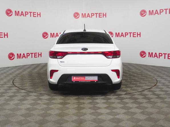 Kia Rio IV с пробегом 2020 года, цена 1 639 000 рублей, 48219 км, седан, Автокод Объявления