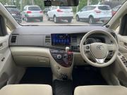 Toyota ISis I Рестайлинг Стерлитамак  - изображение 38