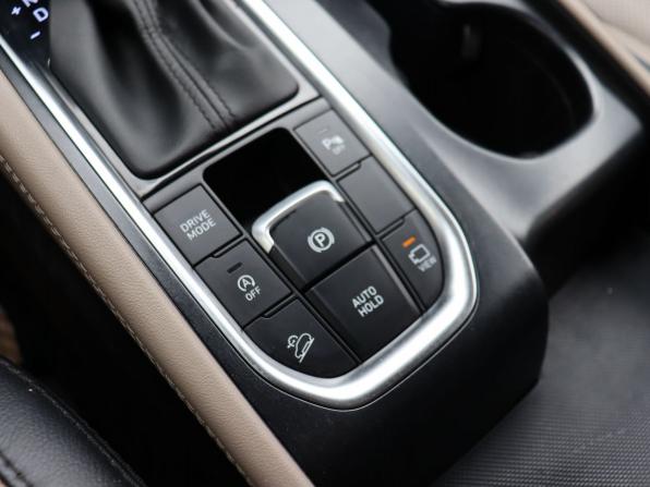 Hyundai Santa Fe IV с пробегом 2020 года, цена 2 600 000 рублей, 113429 км, внедорожник, Автокод Объявления