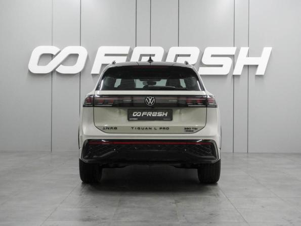 Volkswagen Tiguan III (China Market) с пробегом 2025 года, цена 4 749 000 рублей, 26 км, внедорожник, Автокод Объявления
