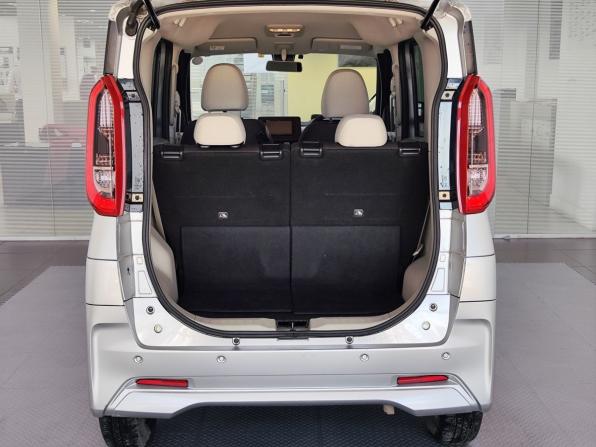 Nissan Roox II с пробегом 2020 года, цена 799 000 рублей, 109950 км, микровэн, Автокод Объявления