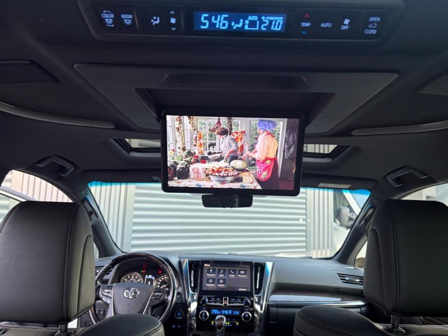 Toyota Alphard III Рестайлинг Москва  - изображение 17