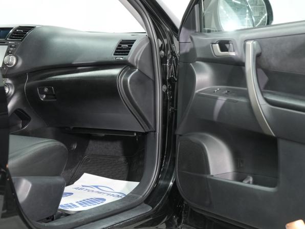 Toyota Highlander II (XU40) с пробегом 2008 года, цена 1 750 000 рублей, 180000 км, внедорожник, Автокод Объявления