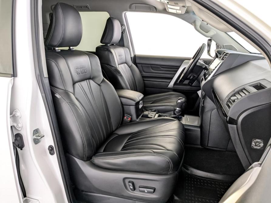 Toyota Land Cruiser Prado 150 Series Рестайлинг 3 Москва  - изображение 24