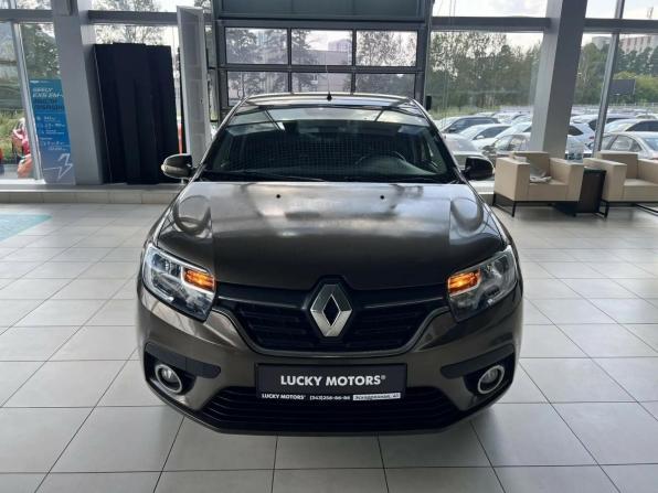 Renault Sandero II Рестайлинг с пробегом 2018 года, цена 845 000 рублей, 220012 км, хэтчбек, Автокод Объявления