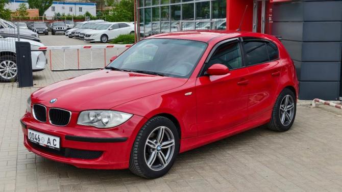 BMW 1 серии I (E81/E82/E87/E88) Рестайлинг с пробегом 2009 года, цена 669 900 рублей, 227288 км, хэтчбек, Автокод Объявления