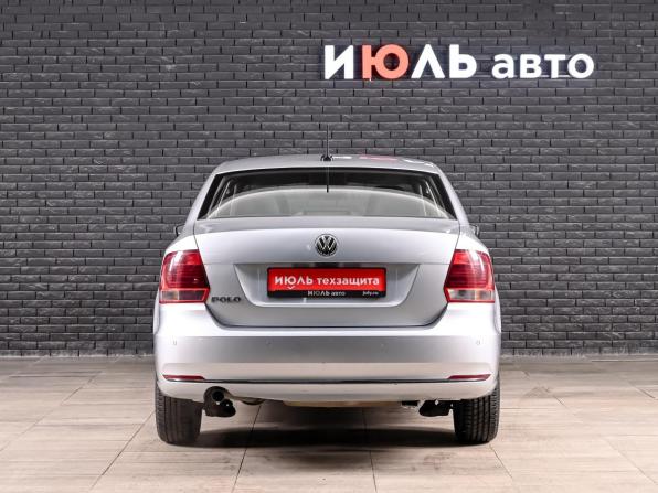 Volkswagen Polo V Рестайлинг с пробегом 2017 года, цена 1 130 000 рублей, 174512 км, седан, Автокод Объявления