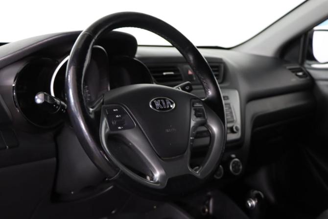 Kia Rio III Рестайлинг с пробегом 2016 года, цена 899 990 рублей, 202721 км, седан, Автокод Объявления