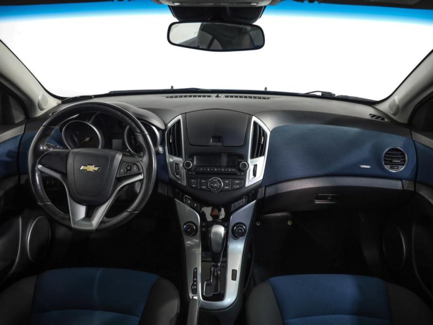 Chevrolet Cruze I Рестайлинг Санкт-Петербург  - изображение 10