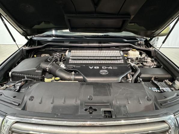 Toyota Land Cruiser 200 Series с пробегом 2008 года, цена 2 850 000 рублей, 381460 км, внедорожник, Автокод Объявления