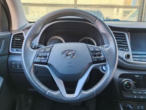 Hyundai Tucson III с пробегом 2018 года, цена 1 890 000 рублей, 158578 км, внедорожник, Автокод Объявления