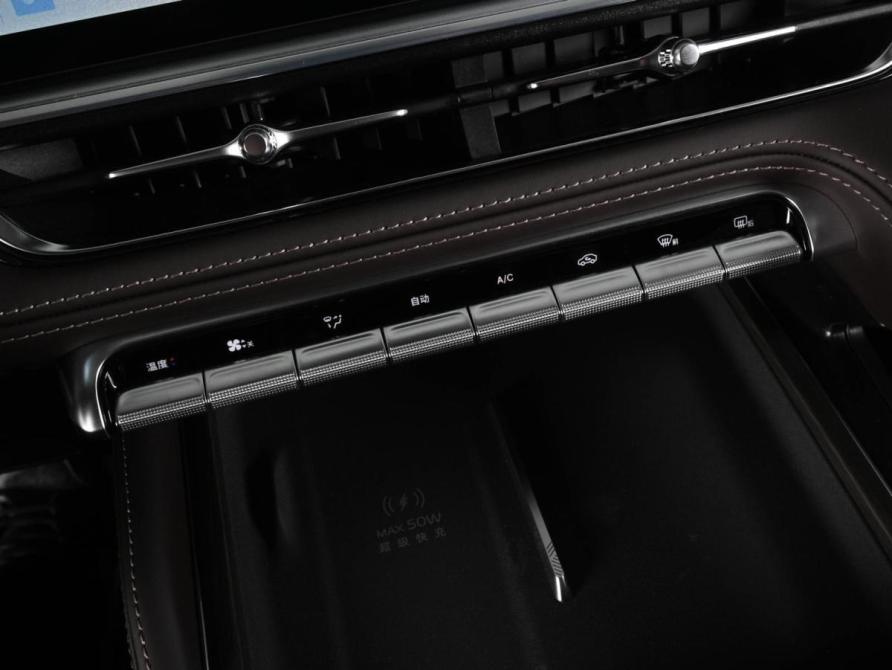 Geely Monjaro I Рестайлинг 2 Ростов-на-Дону  - изображение 17
