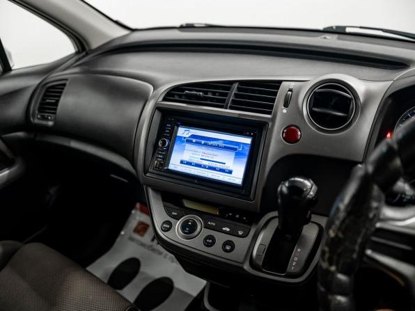 Honda Stream II с пробегом 2006 года, цена 815 000 рублей, 305199 км, компактвэн, Автокод Объявления