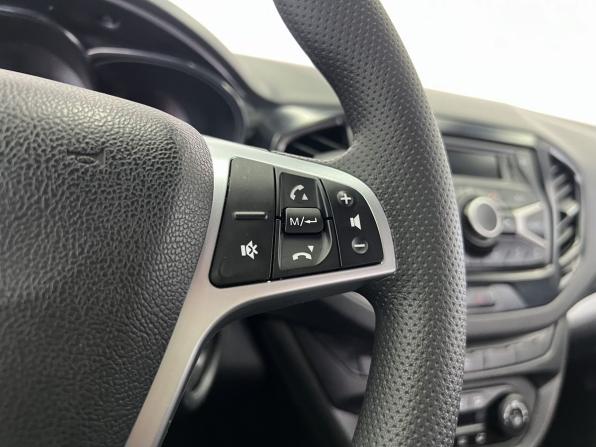 Lada (ВАЗ) Vesta I с пробегом 2018 года, цена 889 000 рублей, 83180 км, универсал, Автокод Объявления