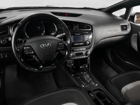 Kia Ceed II с пробегом 2014 года, цена 994 900 рублей, 186086 км, хэтчбек, Автокод Объявления