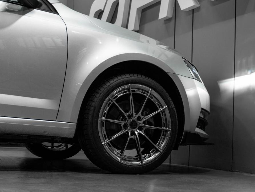 Skoda Octavia III (A7) Рестайлинг Тюмень  - изображение 7