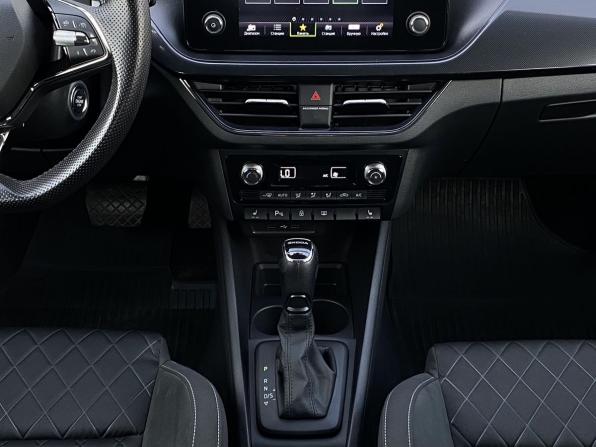 Skoda Rapid II с пробегом 2020 года, цена 1 769 000 рублей, 93000 км, лифтбек, Автокод Объявления
