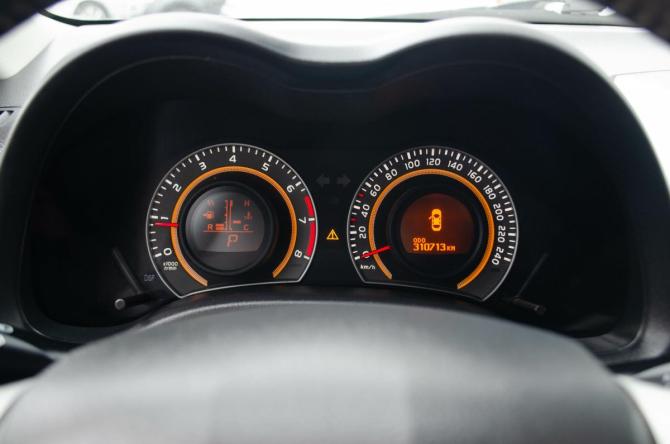 Toyota Corolla X (E140 E150) Рестайлинг с пробегом 2012 года, цена 950 000 рублей, 310000 км, седан, Автокод Объявления