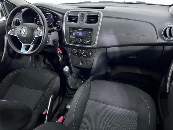Renault Logan II Рестайлинг с пробегом 2020 года, цена 1 089 000 рублей, 120039 км, седан, Автокод Объявления