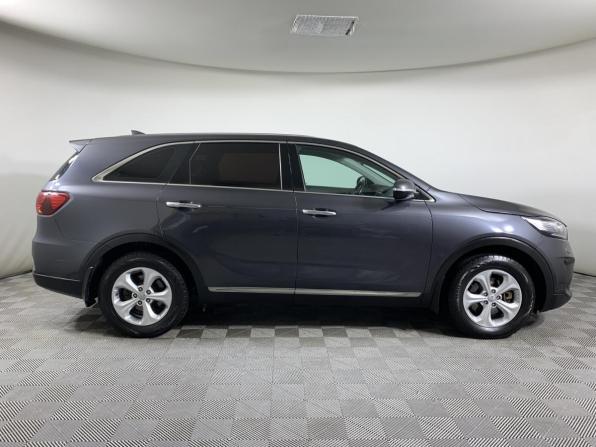 Kia Sorento III Prime Рестайлинг с пробегом 2018 года, цена 1 890 000 рублей, 235000 км, внедорожник, Автокод Объявления