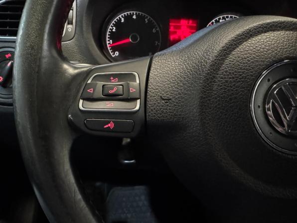 Volkswagen Polo V с пробегом 2012 года, цена 599 000 рублей, 186000 км, седан, Автокод Объявления