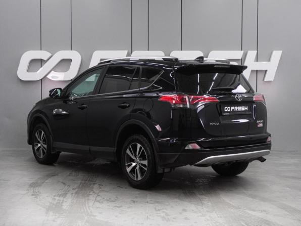 Toyota RAV4 IV (XA40) Рестайлинг с пробегом 2017 года, цена 1 799 000 рублей, 240910 км, внедорожник, Автокод Объявления